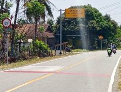 Utamakan Keselamatan Pelajar, Dinas Perhubungan Kaur Bangun ZSS di Dua Titik Sekolahan