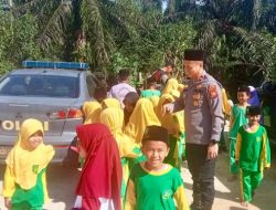 Kapolsek Sungai Rumbai Gelar Police Goes To School