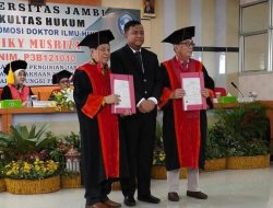 Jaksa Kejati Bengkulu Resmi Menyandang Gelar Doktor Ilmu Hukum di Universitas Jambi
