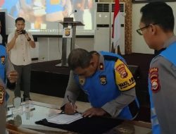 Wakapolda Bengkulu Pimpin Pengambilan Sumpah dan Penandatangan Penerima Bakomsus Bidang Pertanian