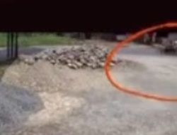 Terekam CCTV Nenek Di Bengkulu Dijambret Saat Menuju Pulang