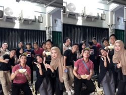 Destita Ajak Berbagai Kalangan Masyarakat, Makan Durian Gratis