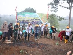 Wujudkan Program Presiden RI, Pemkab Benteng Gelar Penanaman Padi Gogo Secara Massal