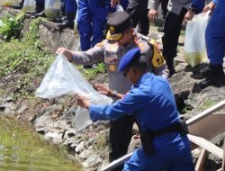 Kapolda Bengkulu Gelar Tebar Benih Ikan Nila