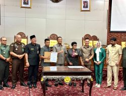 DPRD Provinsi Bengkulu Resmi Tetapkan Pasangan Helmi dan Mian Sebagai Gubernur dan Wagub Bengkulu Terpilih 2025-2030