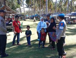 Pantai Kaur Jadi Pusat Wisatawan