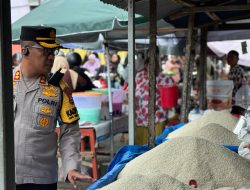 Kapolres Bengkulu Selatan Pantau Harga Bahan Pokok dan Ketersediaan Barang Selama Ramadan