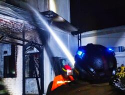 Jelang Sahur Pertama, Dapur Rumah Warga Padat Raya Ludes Terbakar