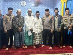Tingkat Silaturahmi dengan Masyarakat, Polres Kaur Laksanakan Subuh Keliling di Masjid Al-Musabbah