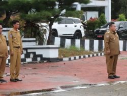 Bupati Mukomuko Lanjutkan Program Seragam Gratis Dan Siapkan Tambahan Rp2,5 Miliar Pengadaan Laptop Guru