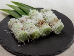 Kue Putu Uap Tradisional di Trenggalek yang Melegenda