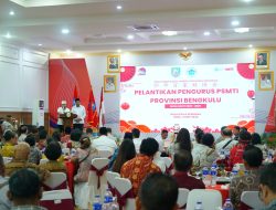 Gubernur Helmi Hasan Lantik PSMTI Provinsi Bengkulu Periode 2025-2029
