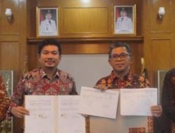 Bupati Bengkulu Utara Tandatangani Perjanjian Kerjasama Dengan KKI Warsi