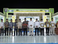 Bupati Berikan Biaya Umroh Kepada Pemenang