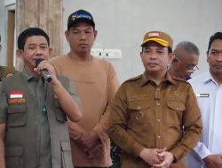 Walikota Dedi Wahyudi Ikut Serta Gotong Royong Bangun Rumah Korban Gempa