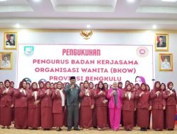 Wagub Mian Kukuhkan Pengurus BKOW Provinsi Bengkulu Periode 2025-2030