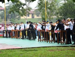 Walikota Bengkulu Ikuti Kegiatan Menembak Exsibisi di Lapangan Brimob