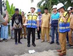 Walikota Dedi Wahyudi Lakukan Titik Nol Pembangunan Jalan Hotmix Bagi Perumahan Dikota Bengkulu