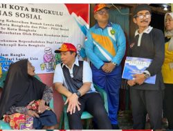 Walikota dan Jajaran Beri Perhatian Khusus Lansia 111 Tahun di Lingkar Barat