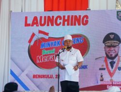 Lounching Minyak Goreng Terbaik, Gubernur Helmi Hasan Dukung Pendirian Pabrik Minyak Di SMKN 6 kota Bengkulu