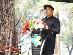 Walikota Bengkulu Bangga, Seluruh Mahasiswa Poltekkes Kemenkes Bantu Bersihkan Kawasan Pantai Panjang