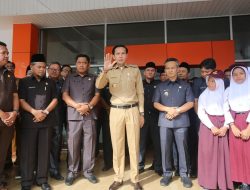 Tepati Janji Politik, Bupati Kaur Lounchingkan Bus Sekolah Untuk Kemajuan Pendidikan