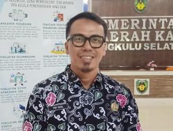 Dinas Pariwisata Bengkulu Selatan Lakukan Penataan Objek Wisata Pantai Pasar Bawah