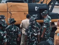 Anggota TNI AD Latihan Menggunakan Alat Berat Bersama Dinas PUPR Kota Bengkulu